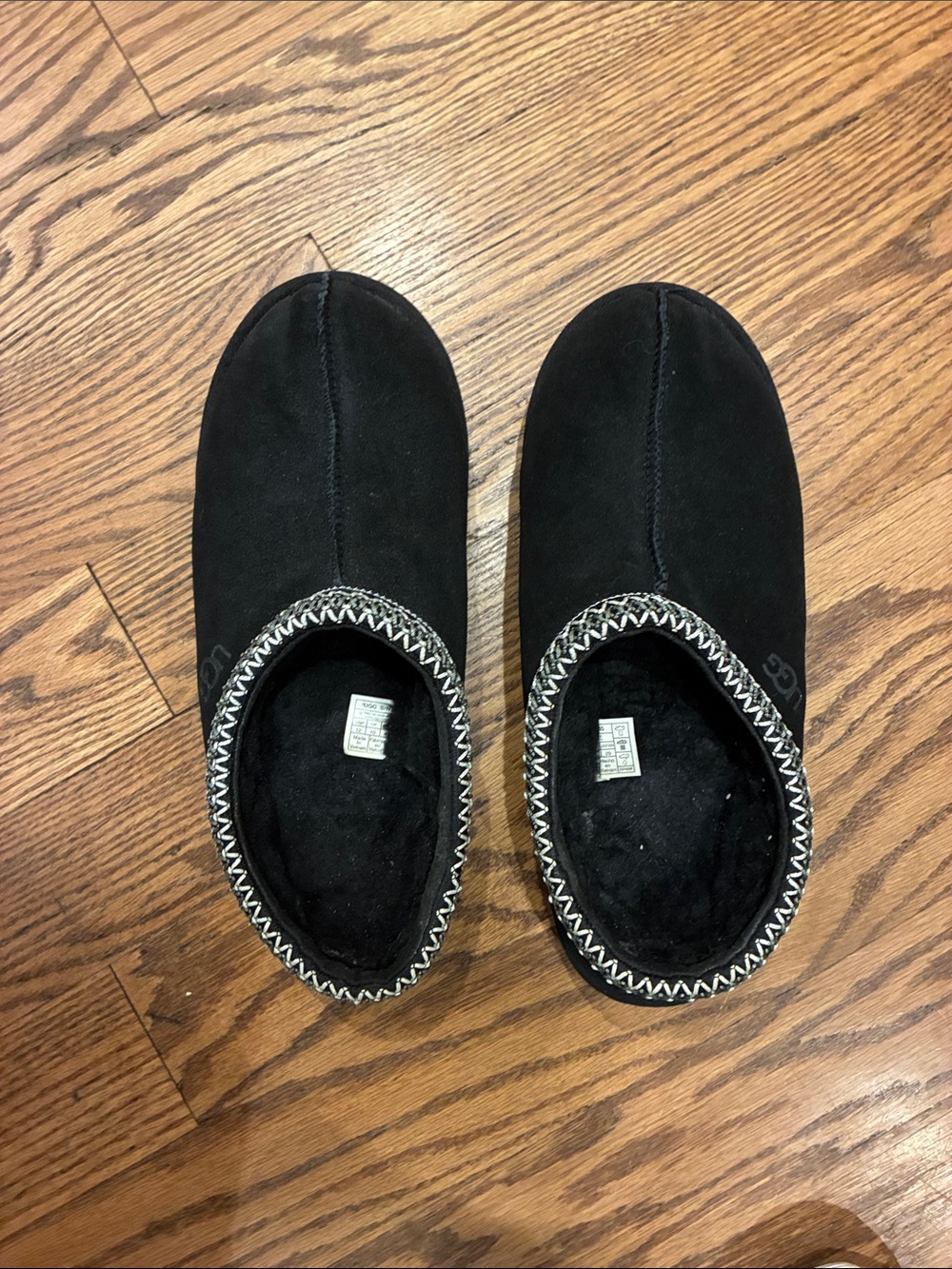 UGG Black Men's Slip-On Moccasin Slippers - almost new!